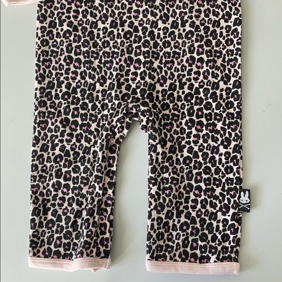 Baby onesie playsuit Leopard print size 6-12M - Picture 3 of 4